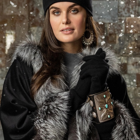 Cashmere Cap, NWT by Double D Ranch - Picture 2 of 3